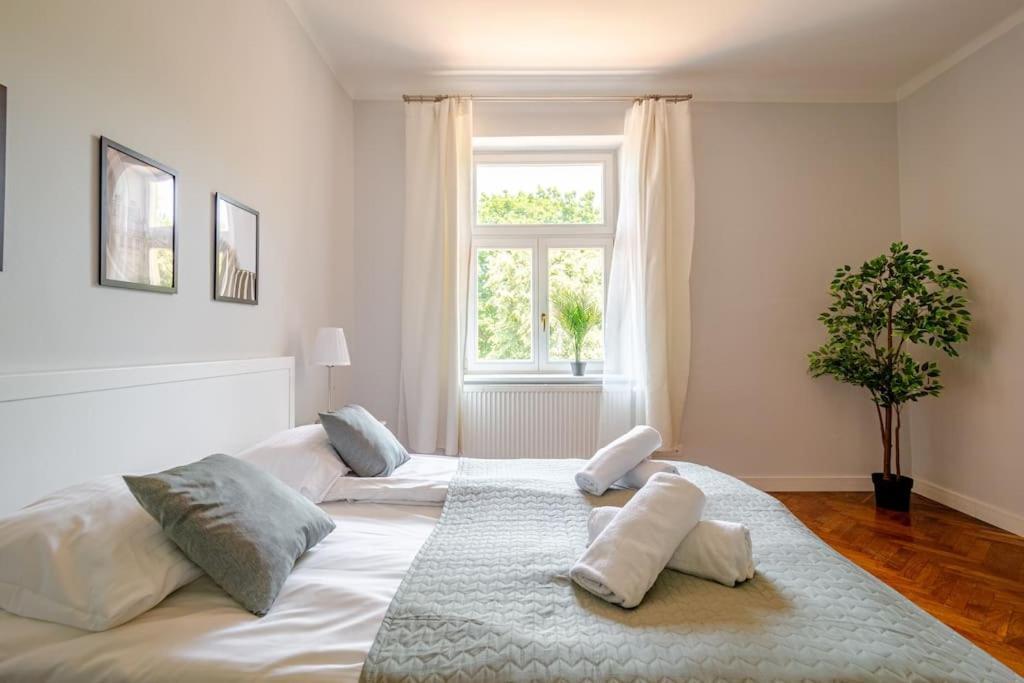 Florianska Gate Luxury Apartments Krakkó Kültér fotó